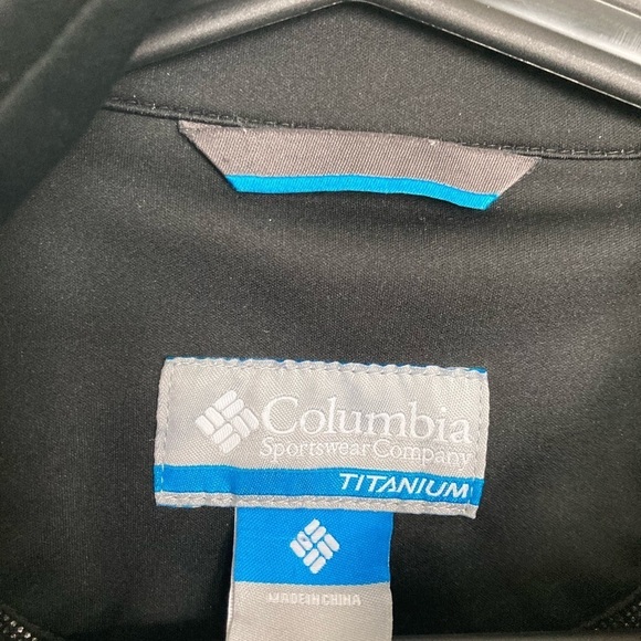 COLUMBIA Sz L Titanium Omni-Heat Outdoor Hiking Jacket - Picture 4 of 11